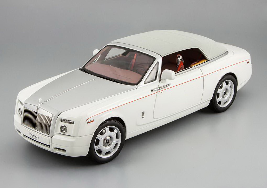 1/18 Kyosho Rolls-Royce Phantom Drophead Coupe English White II 08871EW