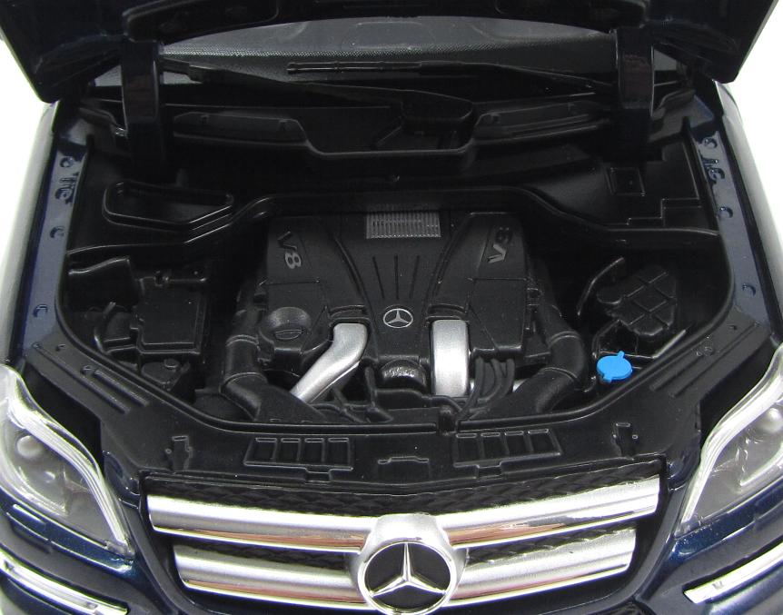 1/18 Norev Mercedes-Benz GL X166 Blue