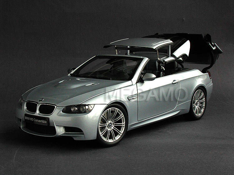 1/18 Kyosho BMW e93 M3 Convertible Silver Working Hard Top
