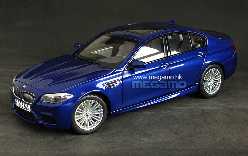 1/18 Paragon BMW F10 All New M5 Blue