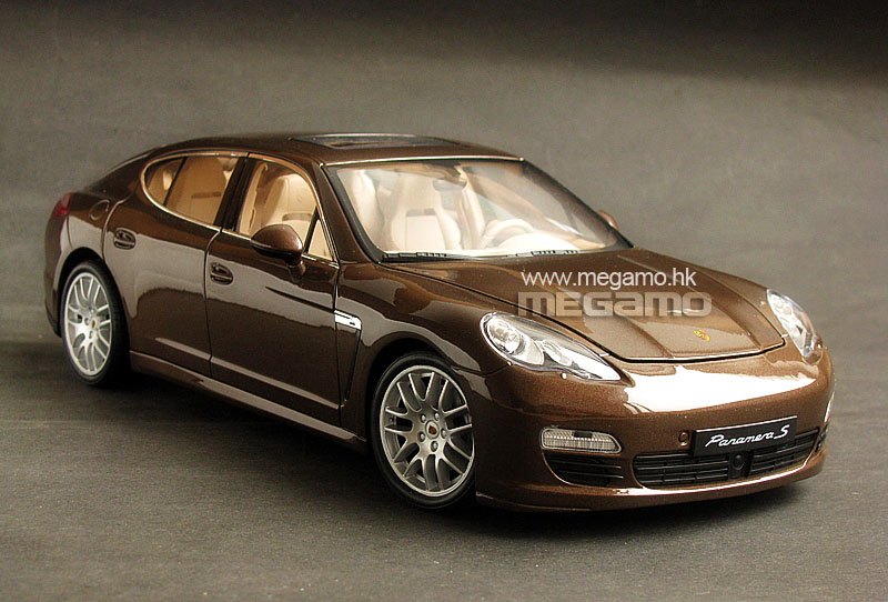 1/18 FX Models Porsche Panamera S Brown Welly