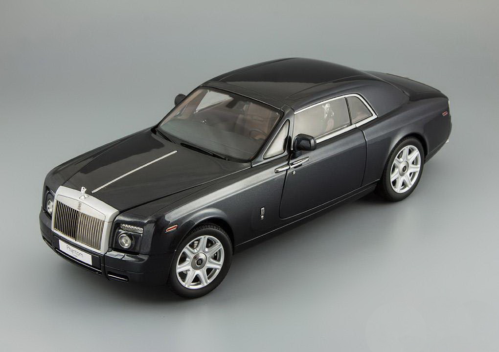 1/18 Kyosho Rolls-Royce Phantom Coupe Black 08861TG