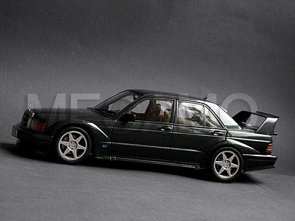 1/18 Autoart Mercedes-Benz 190 E 2.5 EVO II Black