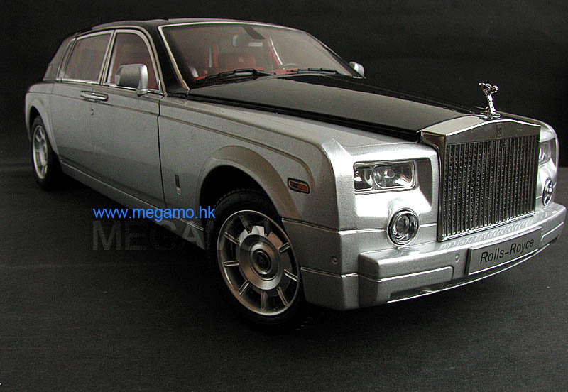 1/18 Rolls Royce Phantom Silver / Black Bi-color with Fully Open Functions Diecast Model