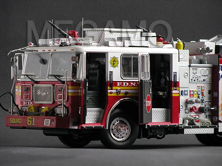911 Memorial 1/32 Code 3 New York Fire Truck FDNY Seagrave Pumper Squad 61