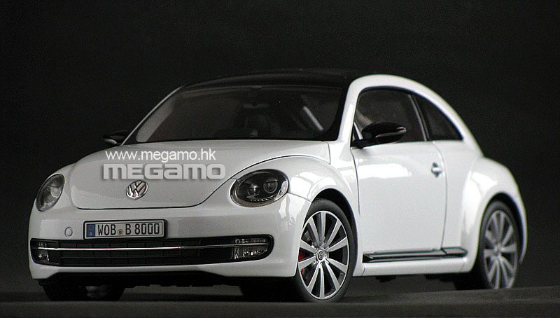 1/18 FX Model Volkswagen VW 2013 New Beatle White