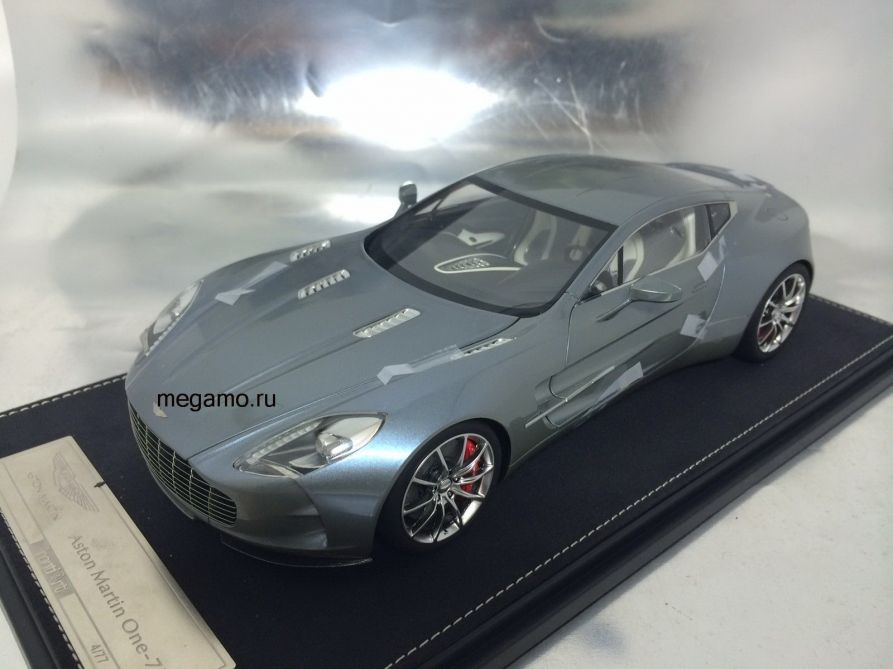 1/18 Frontiart Aston Martin One-77 Cyan Opened Version