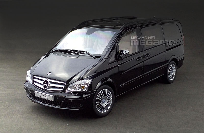 1/18 Mercedes-Benz Viano 639 MPV Van Black 2012 Dealer Ed