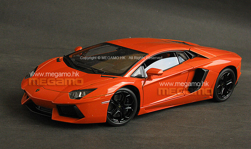 1/18 Welly FX Lamborghini Aventador LP700-4 Orange