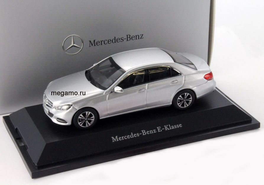 1/43 Kyosho Mercedes Benz E-Class w212 Silver